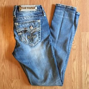 Rock Revival / Size 28